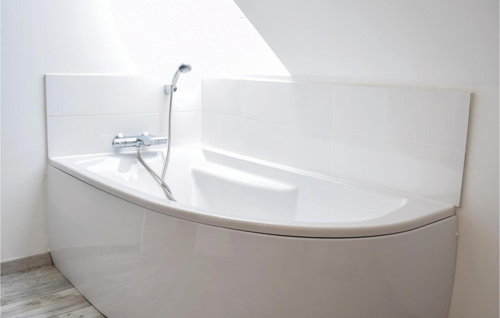 Amazing Home In Saint-Germain-Sur-Ay With Wifi Экстерьер фото