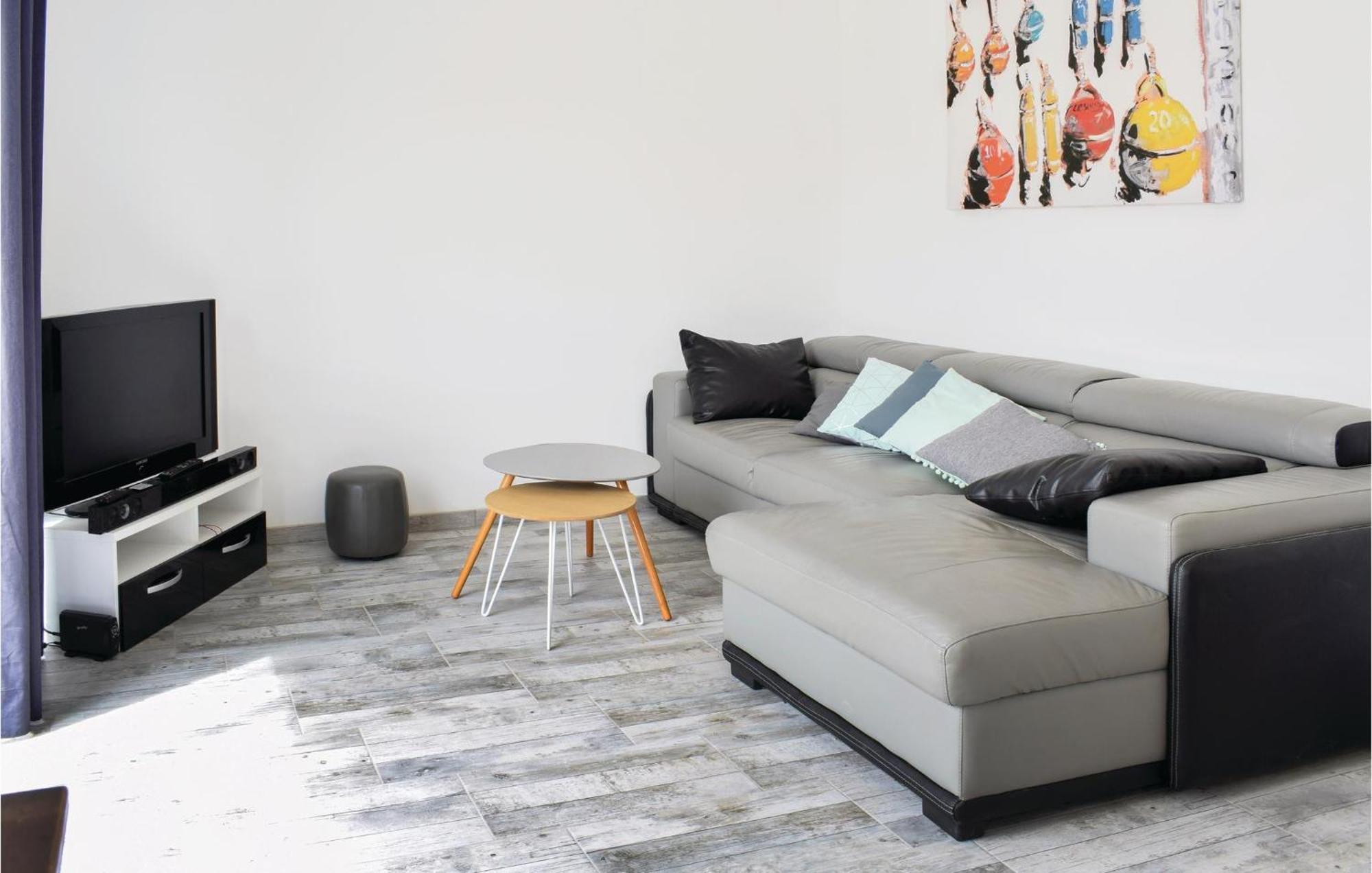 Amazing Home In Saint-Germain-Sur-Ay With Wifi Экстерьер фото